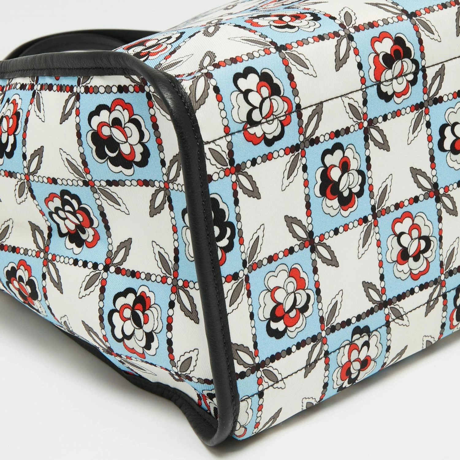 Emilio Pucci Multicolor Printed Fabric Tote For Women - Image 10